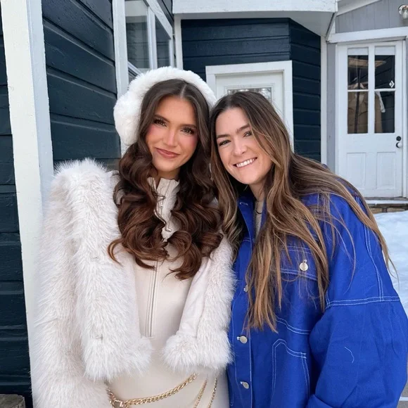 Bo + Tee white earmuffs - Picture 3 of 3